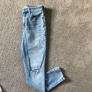 Madewell Curvy Roadtripper jeans